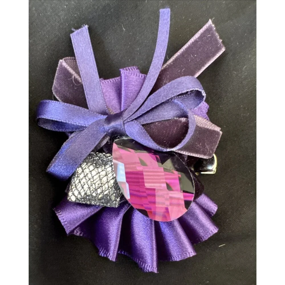 Care New York Ribbon Purple Pink Silver Hat Brooch/Hair Pin Steampunk NEW